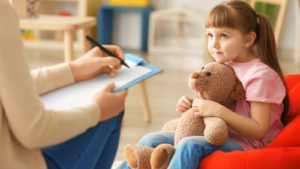 CRIANÇAS NO DIVÃ? COMO é A PSICANÁLISE COM CRIANÇAS?